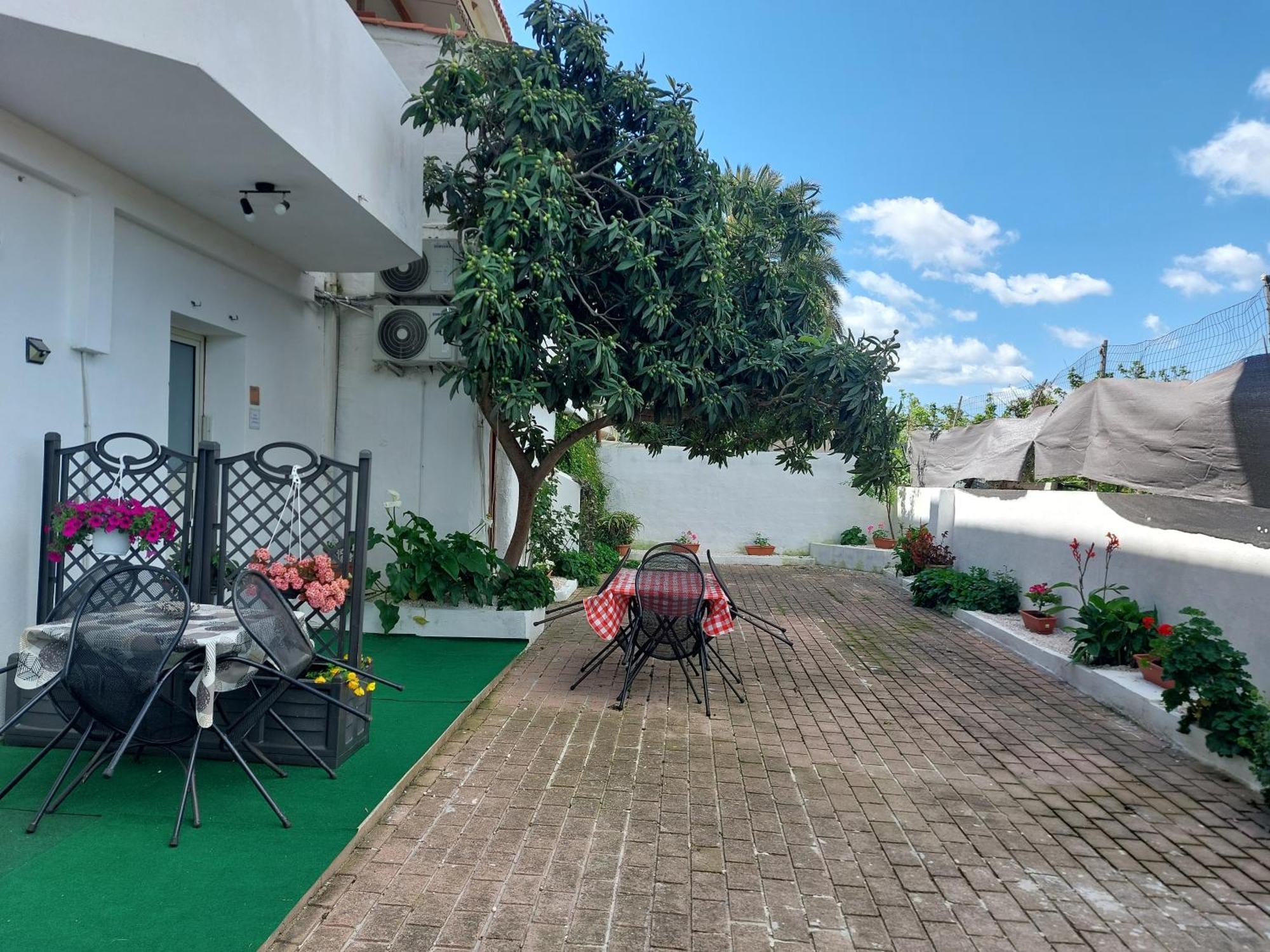 Casa Juanne Iun P2043 Apartment Galtelli Exterior photo